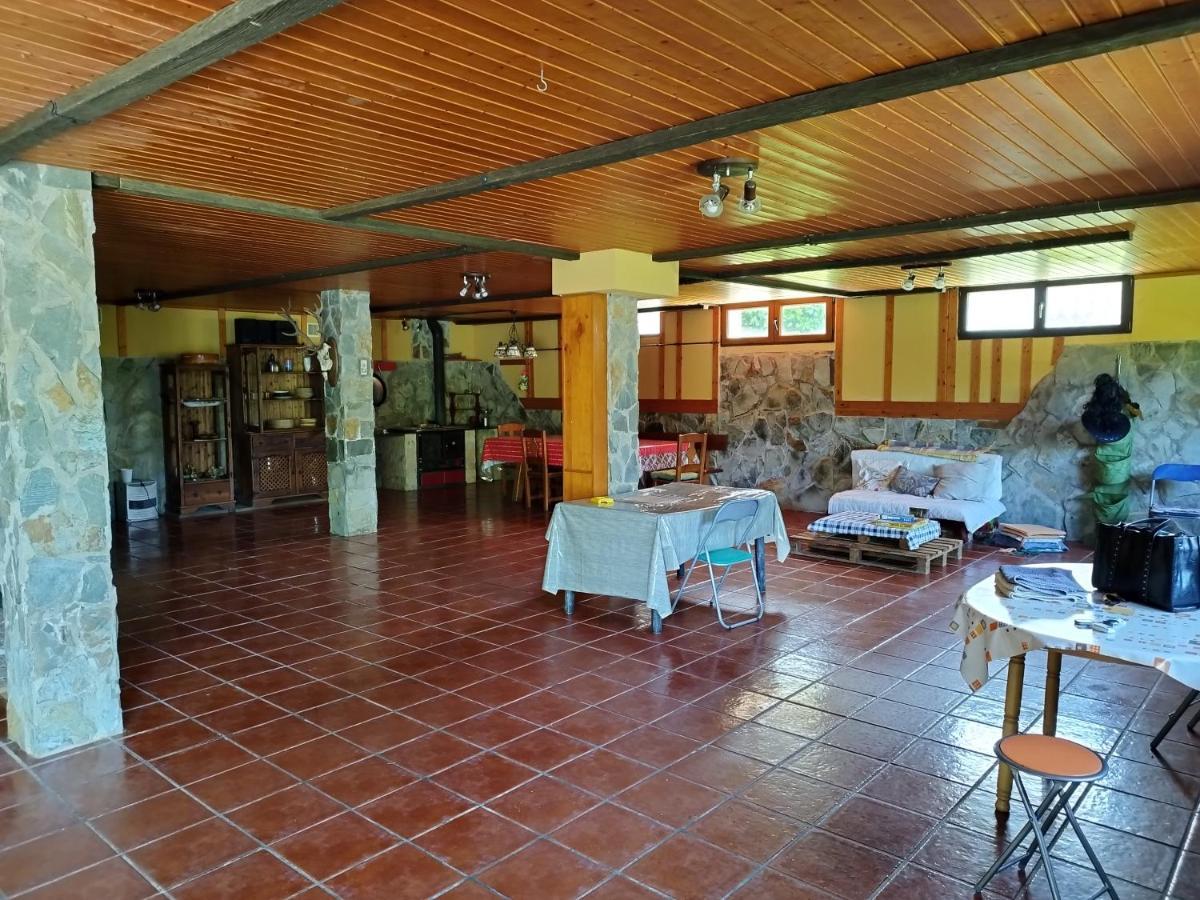 Piscina Climatizada - Todo El Ano- Playa De La Nora-chimenea- Barbacoa